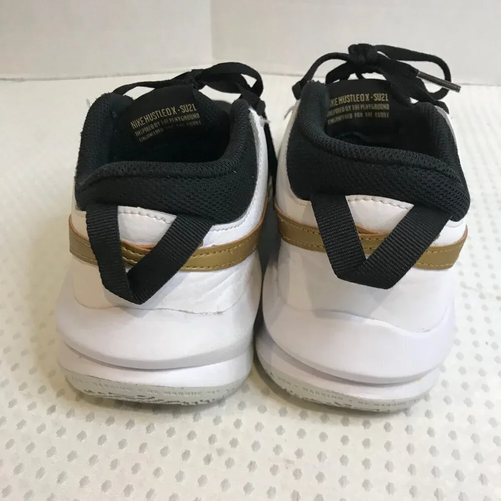 NIKE BOYS TEMA HUSTLE BASKETBALL SHOES SIZE 7Y - Picture 2 of 10